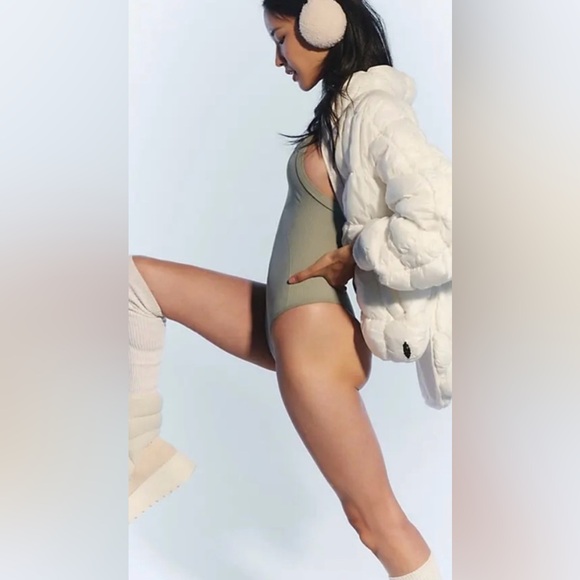 NWOT FREE PEOPLE MOVEMENT GOOD KARMA THONG BODYSUIT   XS/SMALL - Picture 2 of 2